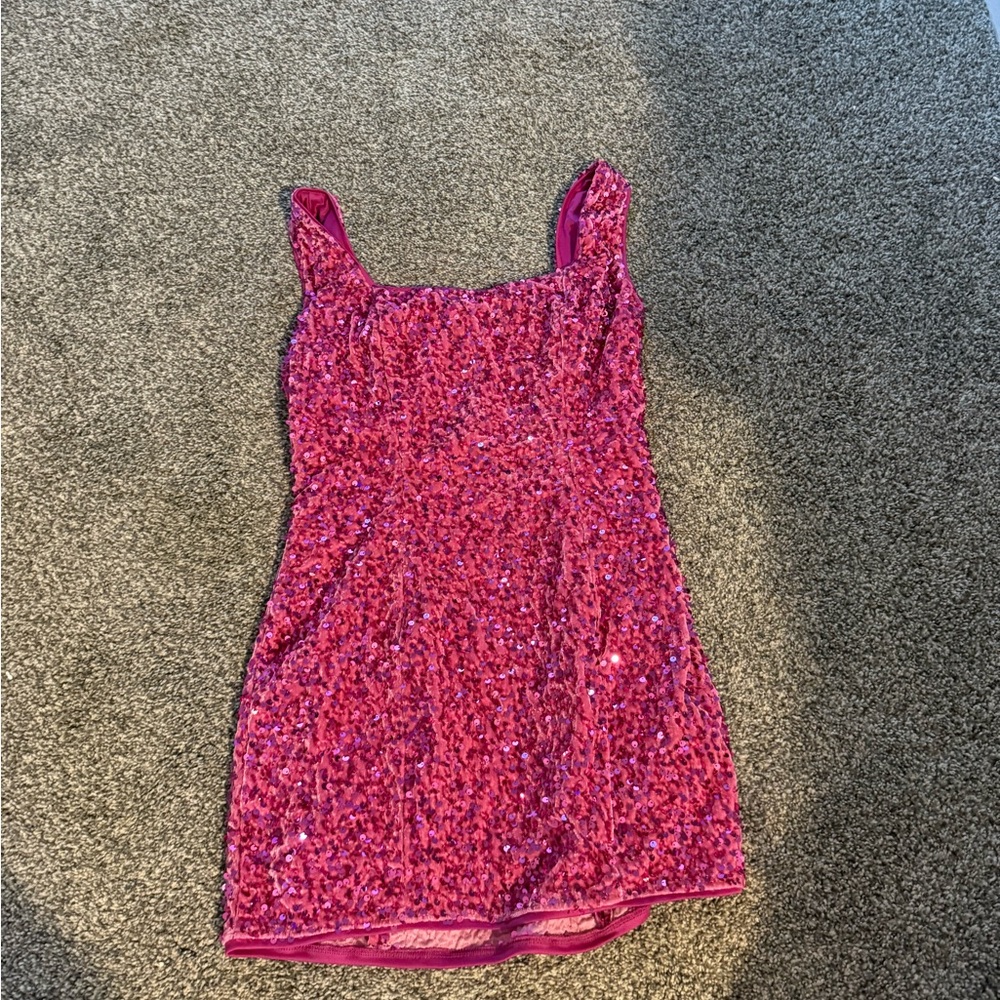 Hoco pink sequence dress